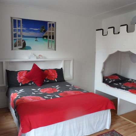 וויימות' Galway Guest House חדר תמונה
