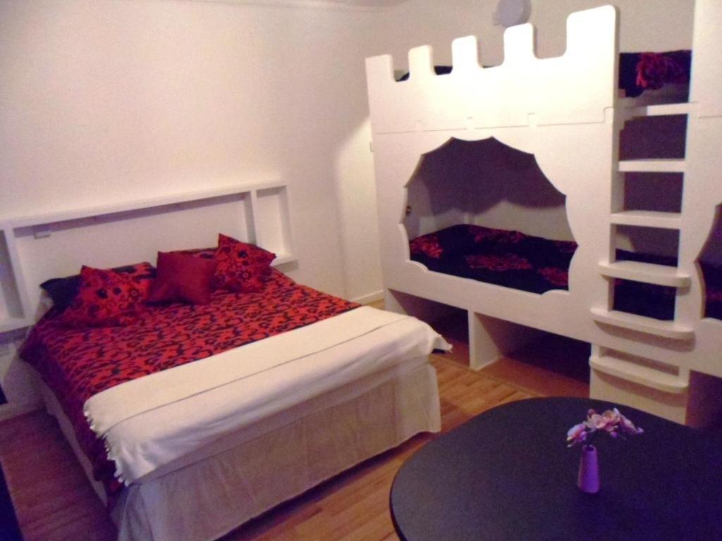 וויימות' Galway Guest House מראה חיצוני תמונה