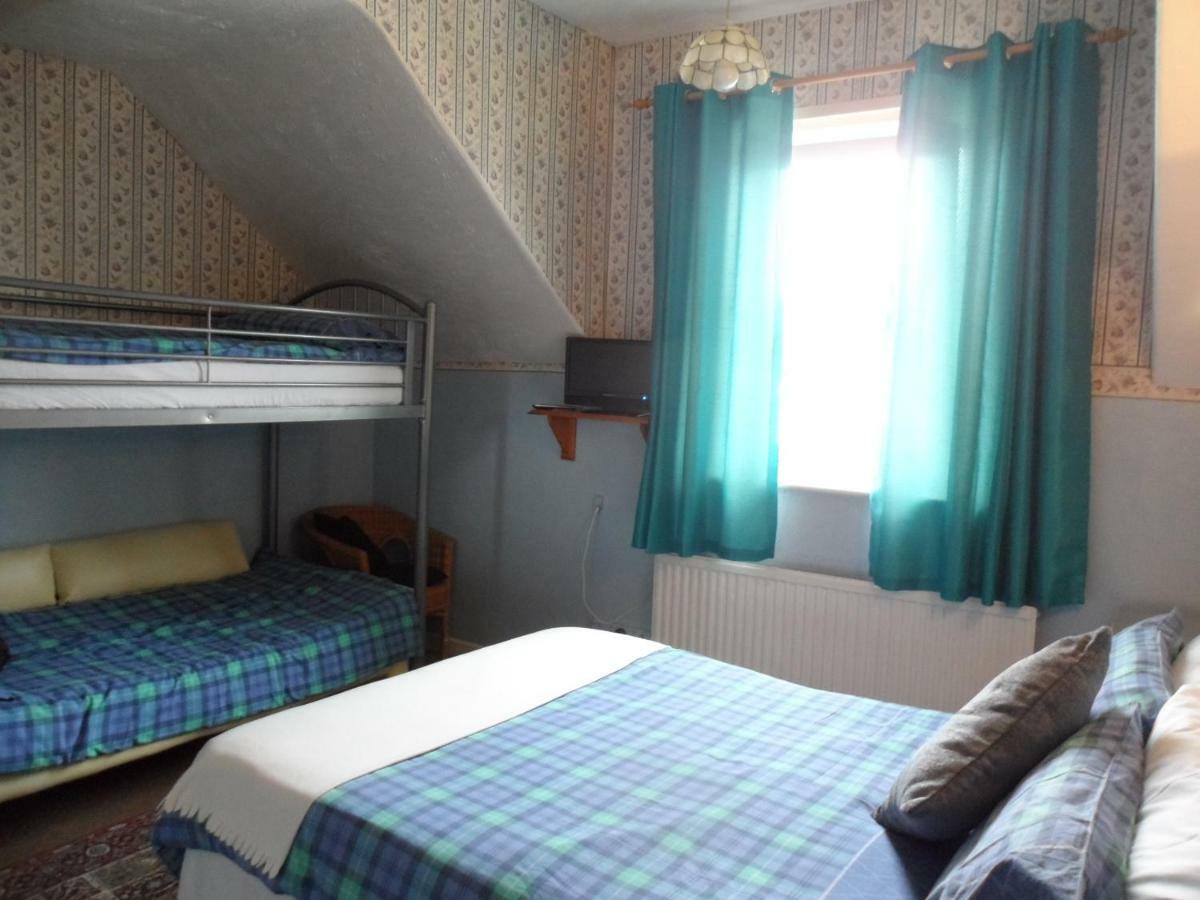 וויימות' Galway Guest House מראה חיצוני תמונה