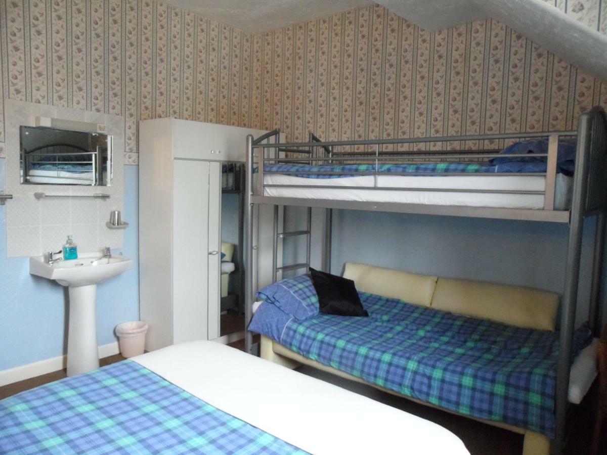 וויימות' Galway Guest House מראה חיצוני תמונה